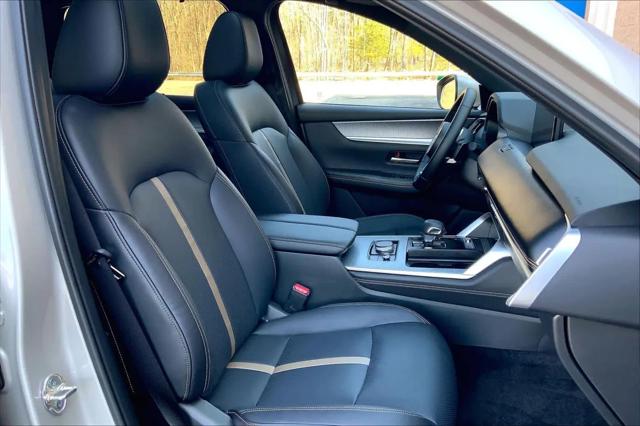 2025 Mazda X-90 Premium Plus Package