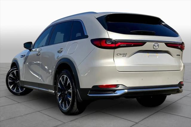 2025 Mazda X-90 Premium Plus Package