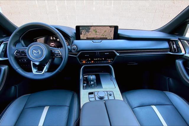 2025 Mazda X-90 Premium Plus Package