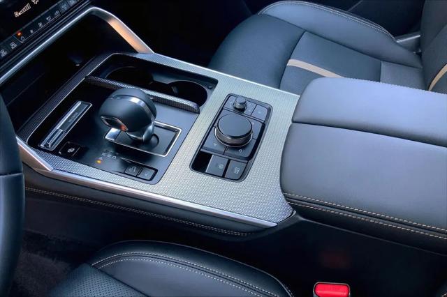 2025 Mazda X-90 Premium Plus Package