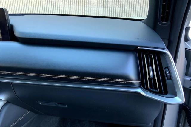 2025 Mazda X-90 Premium Plus Package