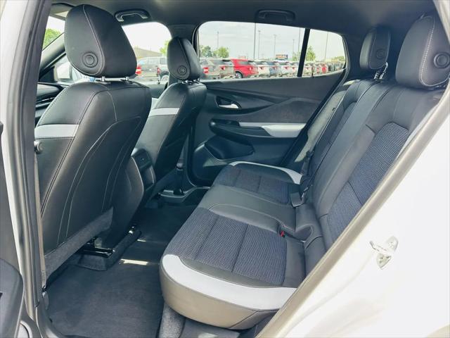 2025 Buick NV Preferred FWD