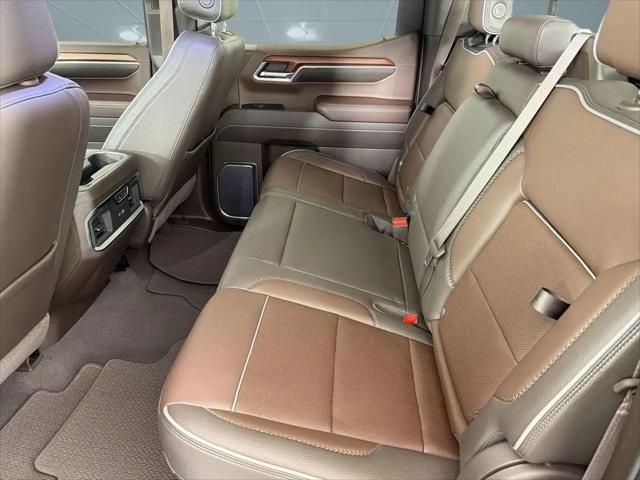 2023 GMC Sierra 1500 4WD Crew Cab Short Box Denali