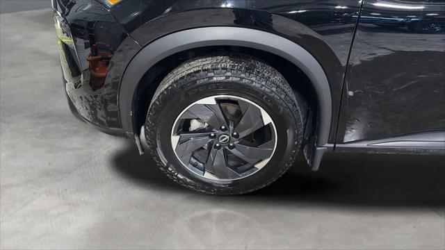 2024 Nissan Rogue SV FWD