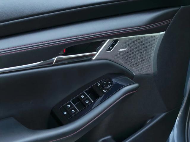 2022 Mazda Mazda3 Carbon Edition