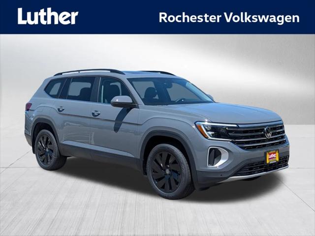 2026 Volkswagen Atlas SE with Technology for sale in Rochester, MN