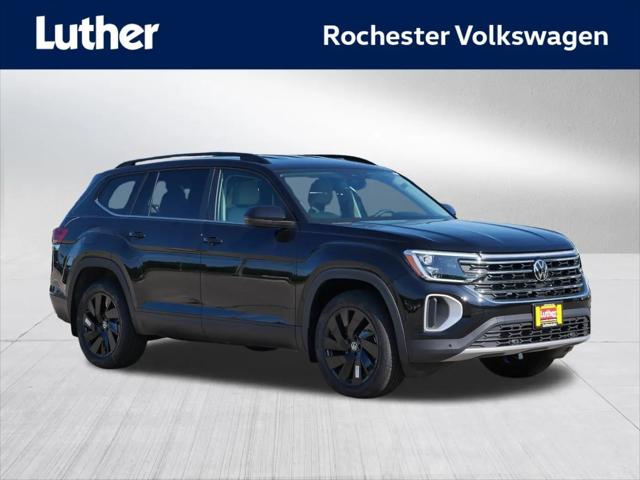 2026 Volkswagen Atlas SE with Technology for sale in Rochester, MN