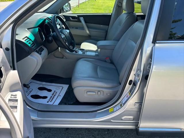 2013 Toyota Highlander SE V6