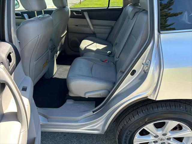 2013 Toyota Highlander SE V6