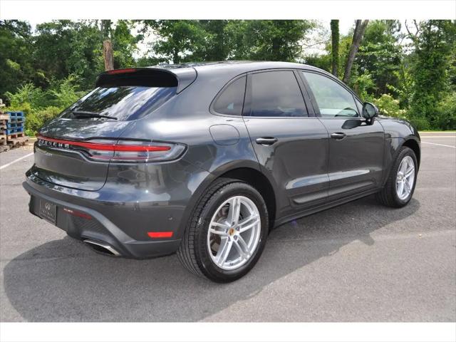 2023 Porsche Macan Macan