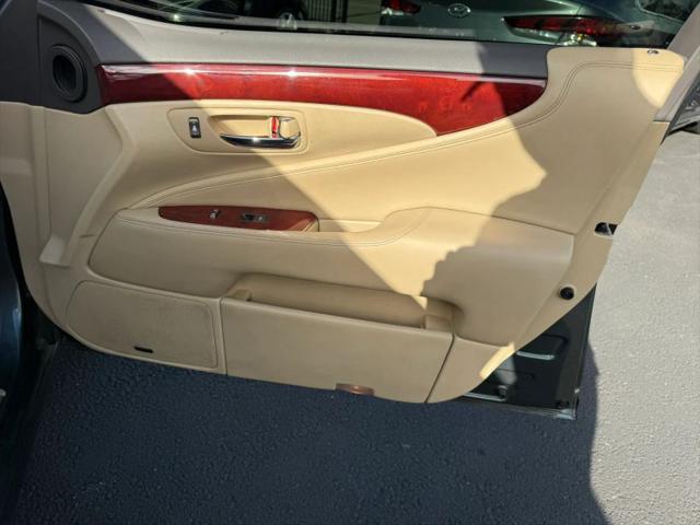 2007 Lexus LS 460 460