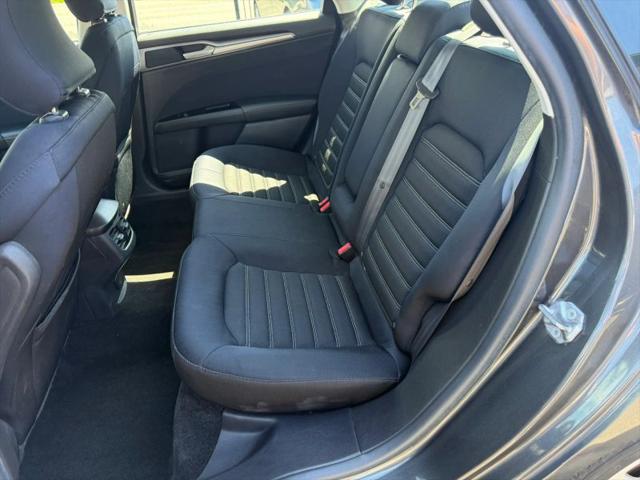 2015 Ford Fusion SE