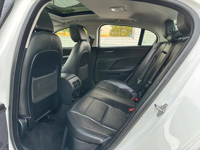 2018 Jaguar XE 25t Prestige