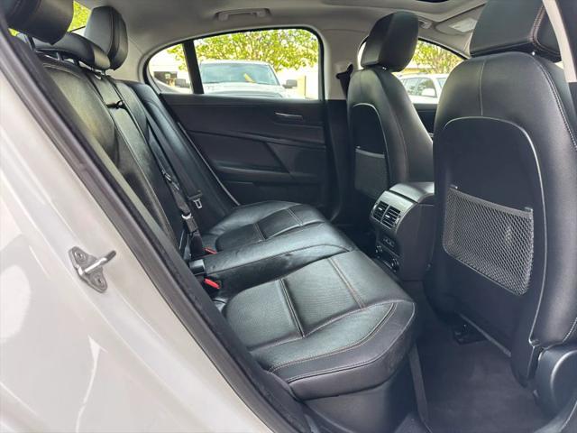 2018 Jaguar XE 25t Prestige