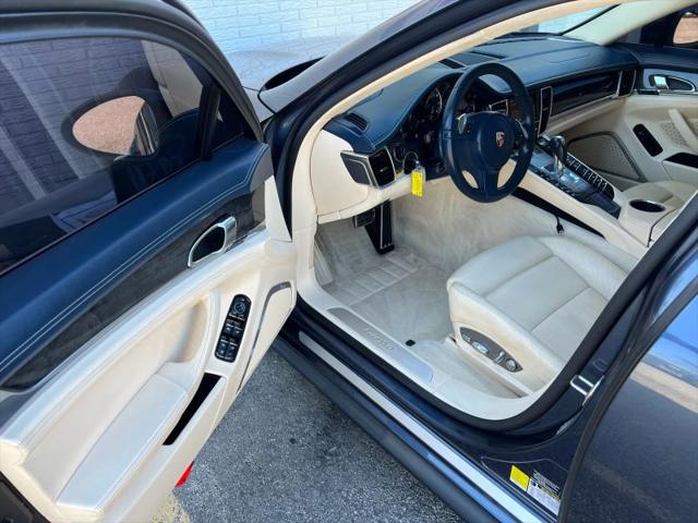 2010 Porsche Panamera Turbo