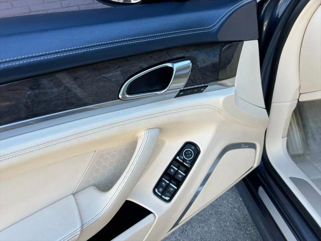 2010 Porsche Panamera Turbo