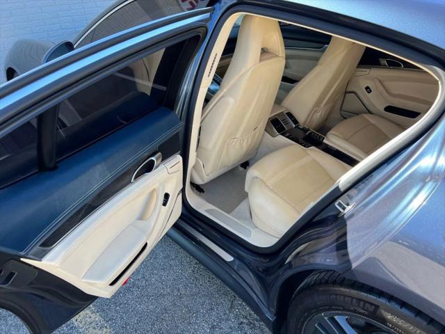 2010 Porsche Panamera Turbo