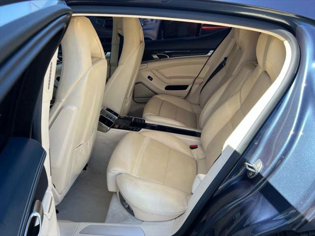 2010 Porsche Panamera Turbo