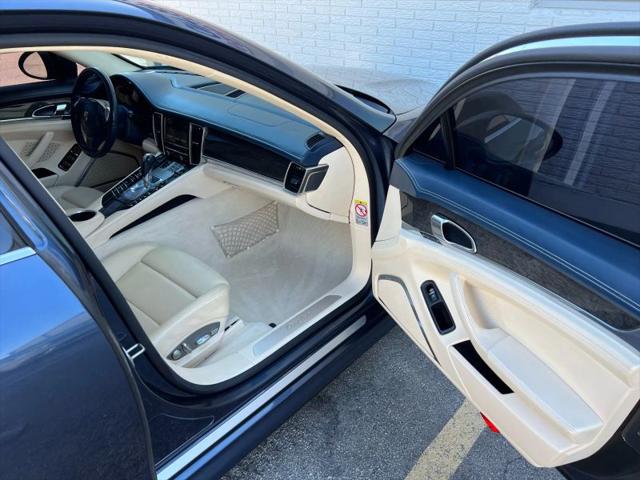 2010 Porsche Panamera Turbo