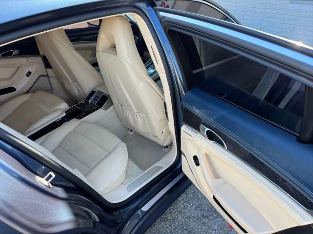 2010 Porsche Panamera Turbo