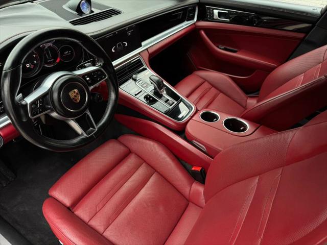 2018 Porsche Panamera 4S