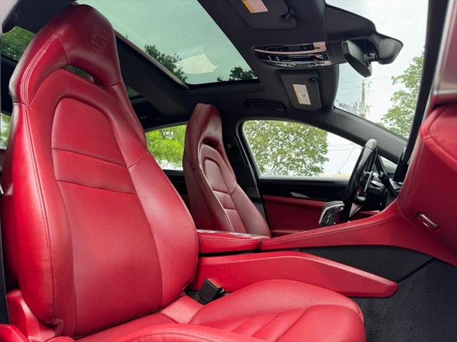2018 Porsche Panamera 4S