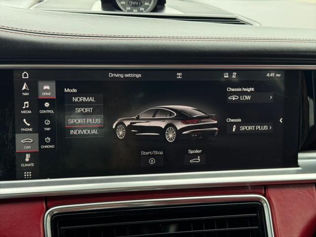 2018 Porsche Panamera 4S