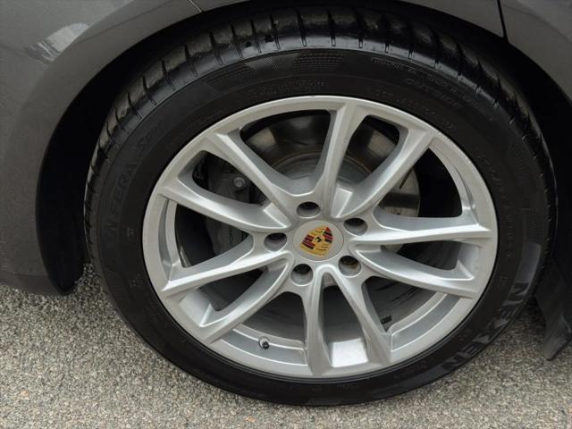 2018 Porsche Panamera 4S