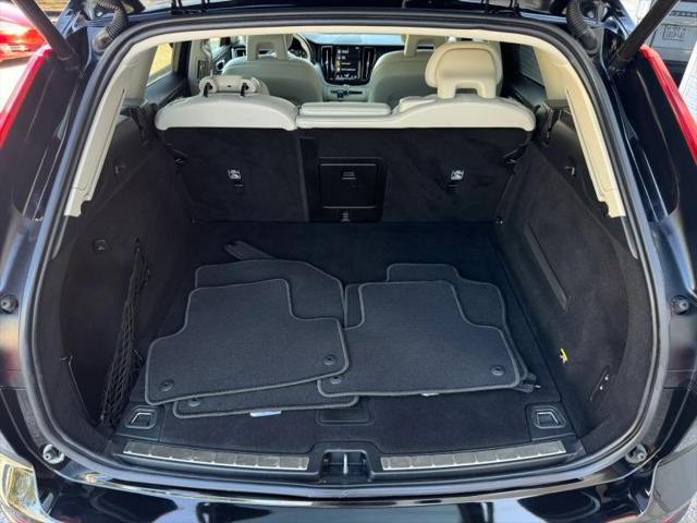 2018 Volvo XC60 T5 Momentum