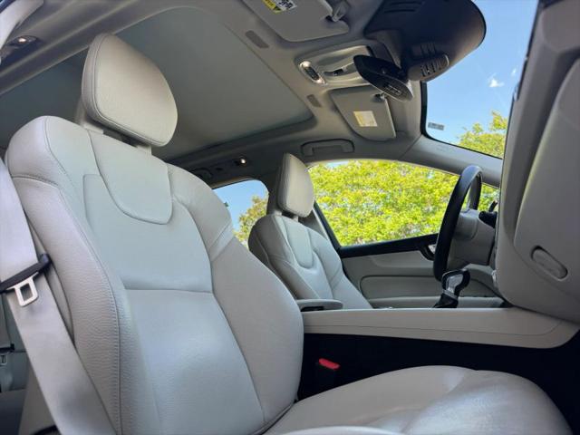 2018 Volvo XC60 T5 Momentum