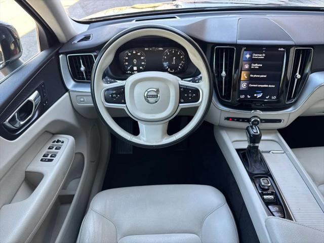 2018 Volvo XC60 T5 Momentum