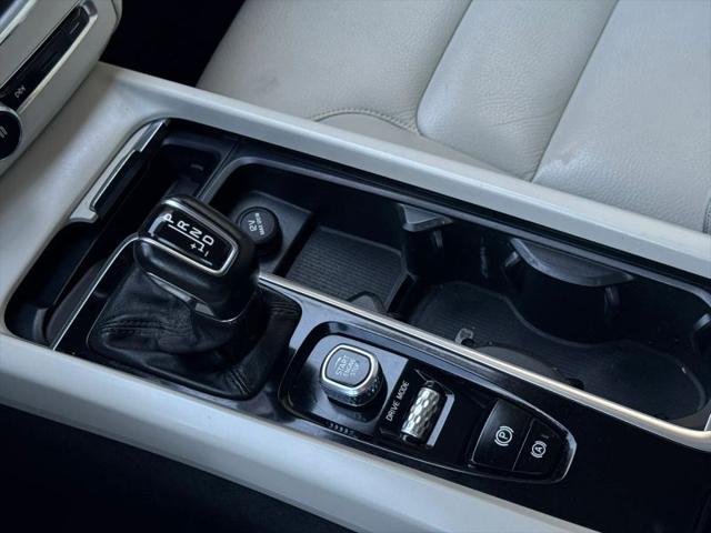 2018 Volvo XC60 T5 Momentum