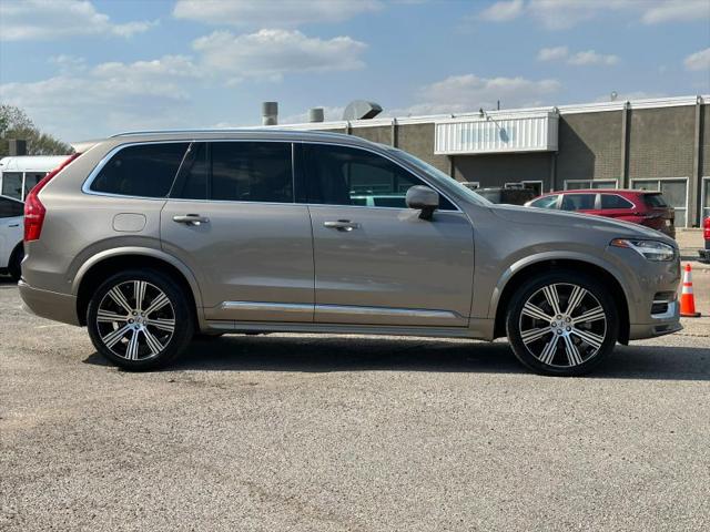 2022 Volvo XC90 T6 Inscription 7 Passenger