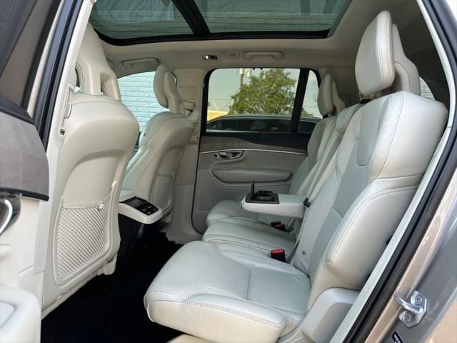 2022 Volvo XC90 T6 Inscription 7 Passenger