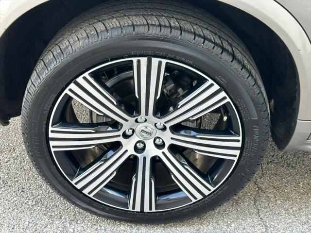 2022 Volvo XC90 T6 Inscription 7 Passenger