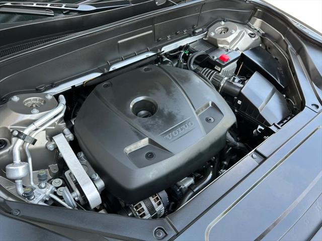 2022 Volvo XC90 T6 Inscription 7 Passenger