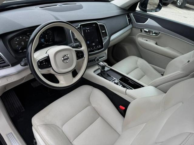 2021 Volvo XC90 T5 Momentum 7 Passenger