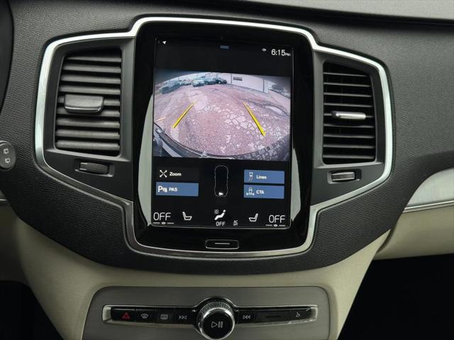2021 Volvo XC90 T5 Momentum 7 Passenger