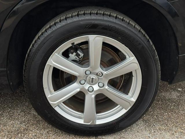 2021 Volvo XC90 T5 Momentum 7 Passenger