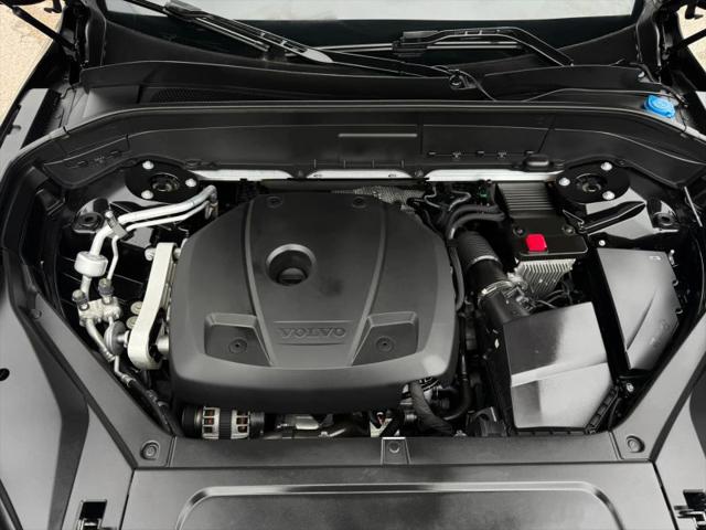 2021 Volvo XC90 T5 Momentum 7 Passenger