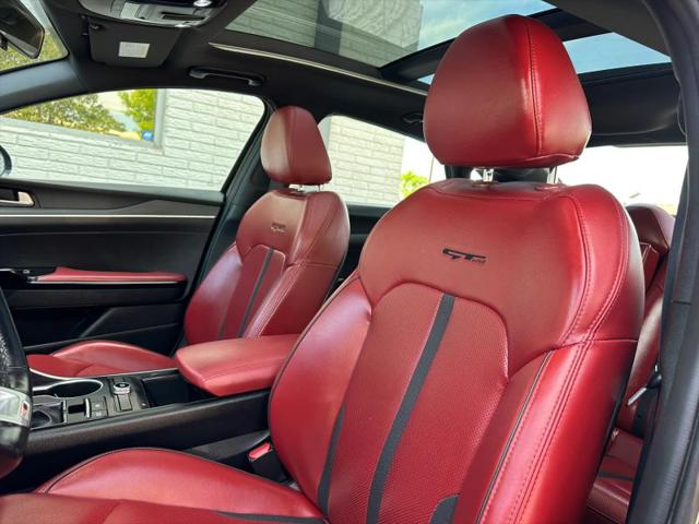 2022 Kia K5 GT-Line