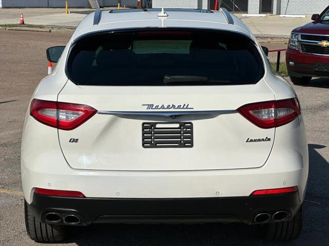 2017 Maserati Levante Base