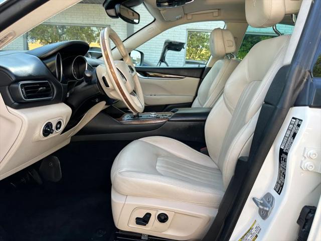 2017 Maserati Levante Base