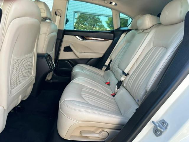 2017 Maserati Levante Base