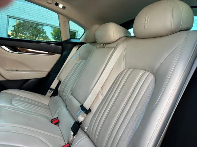 2017 Maserati Levante Base