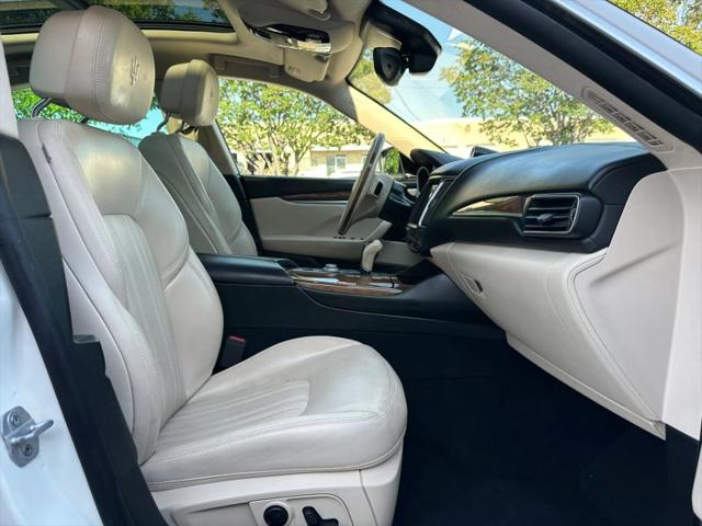 2017 Maserati Levante Base