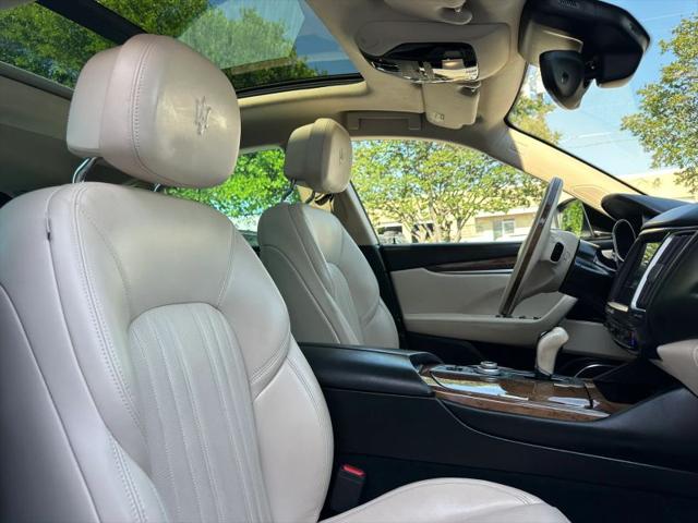 2017 Maserati Levante Base