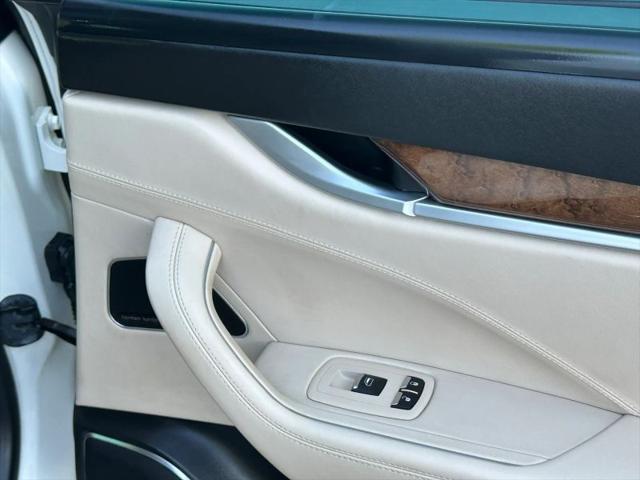2017 Maserati Levante Base