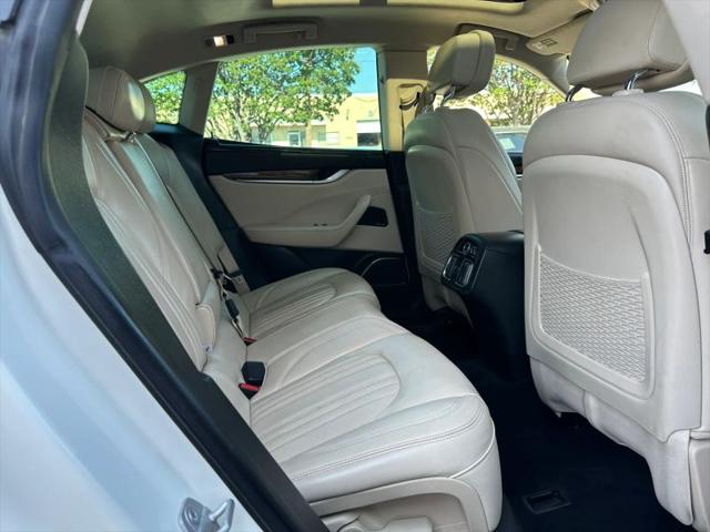 2017 Maserati Levante Base
