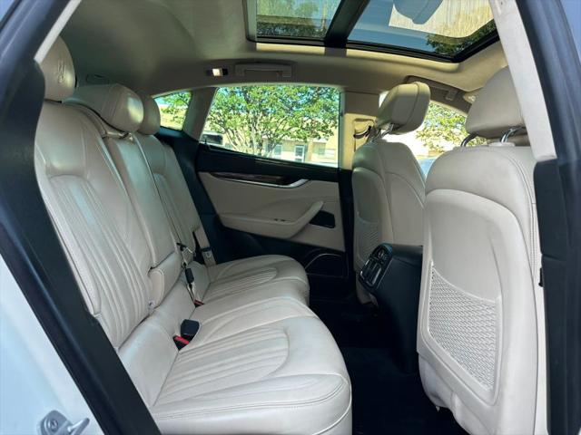 2017 Maserati Levante Base
